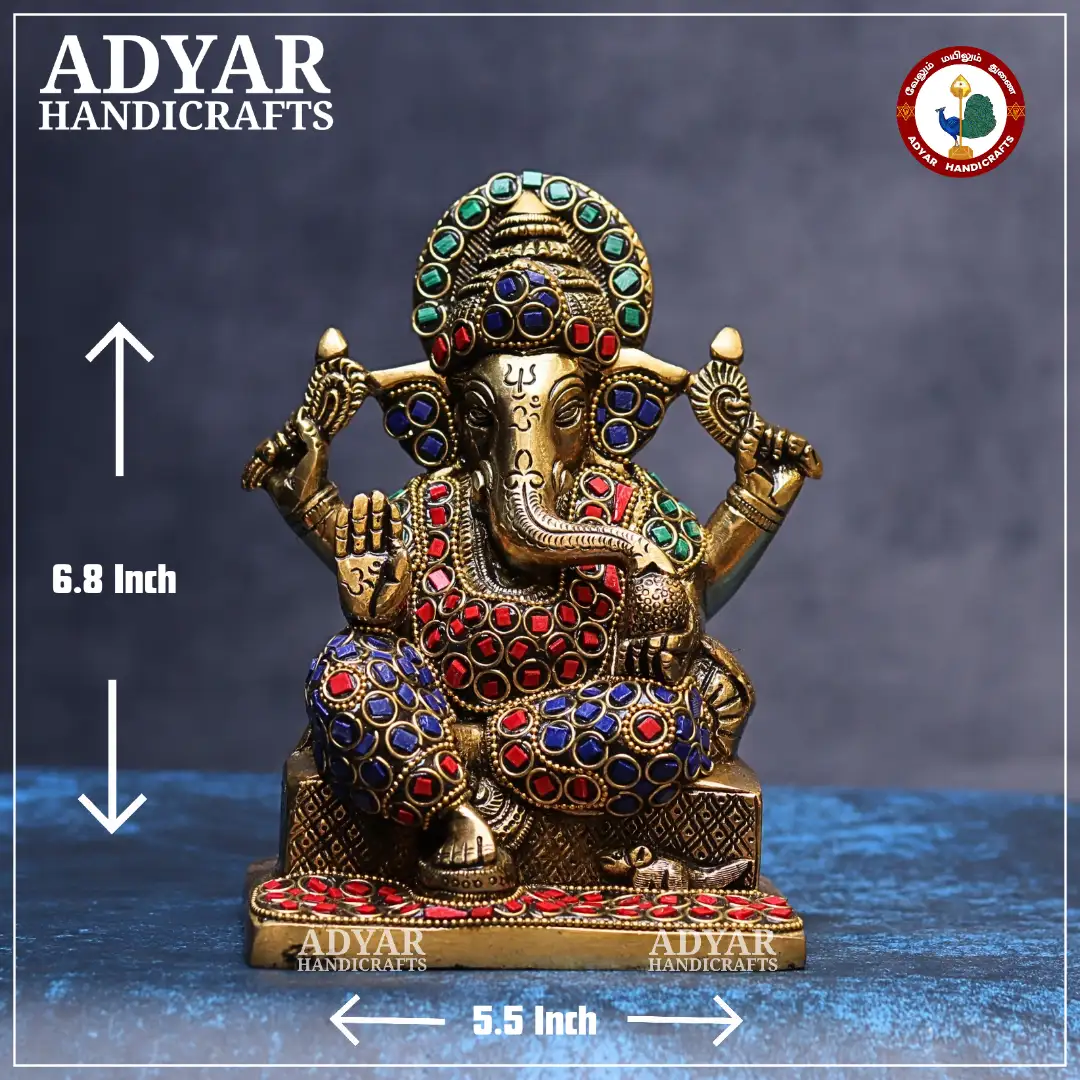 Vinayagar (stone) - image 1