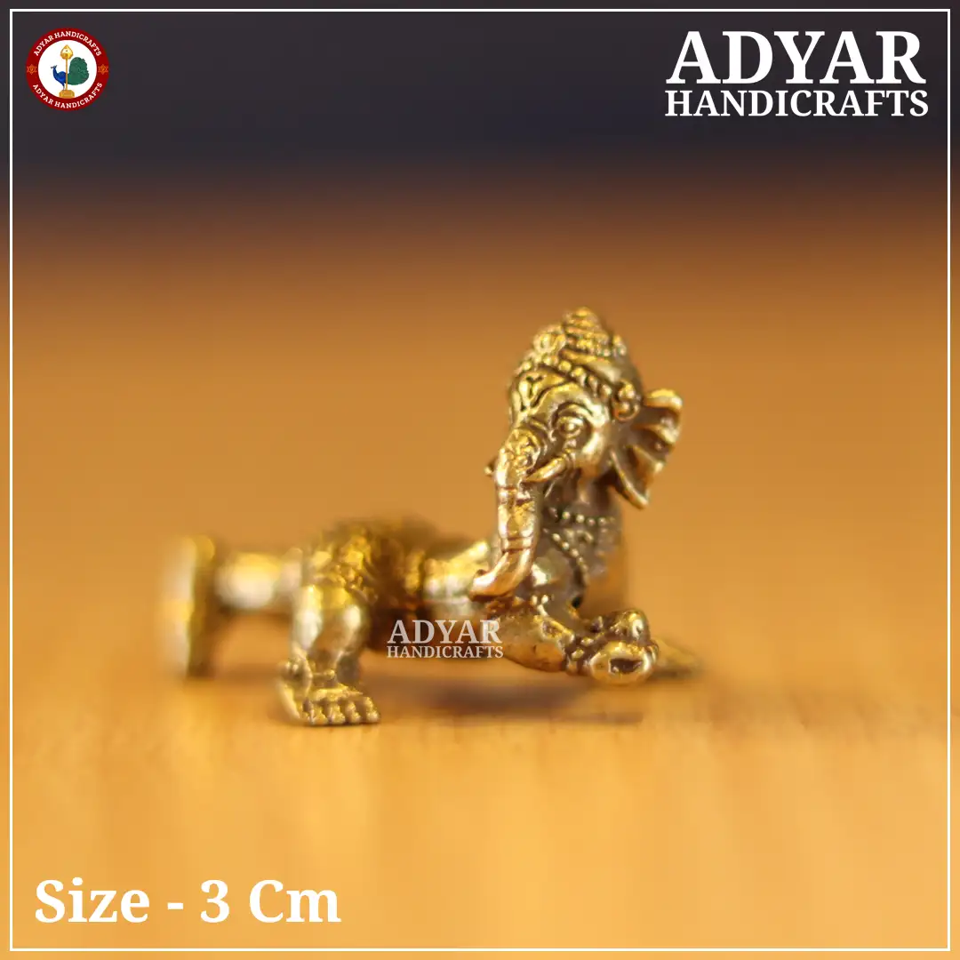 Laddu Ganesha miniature - image 1