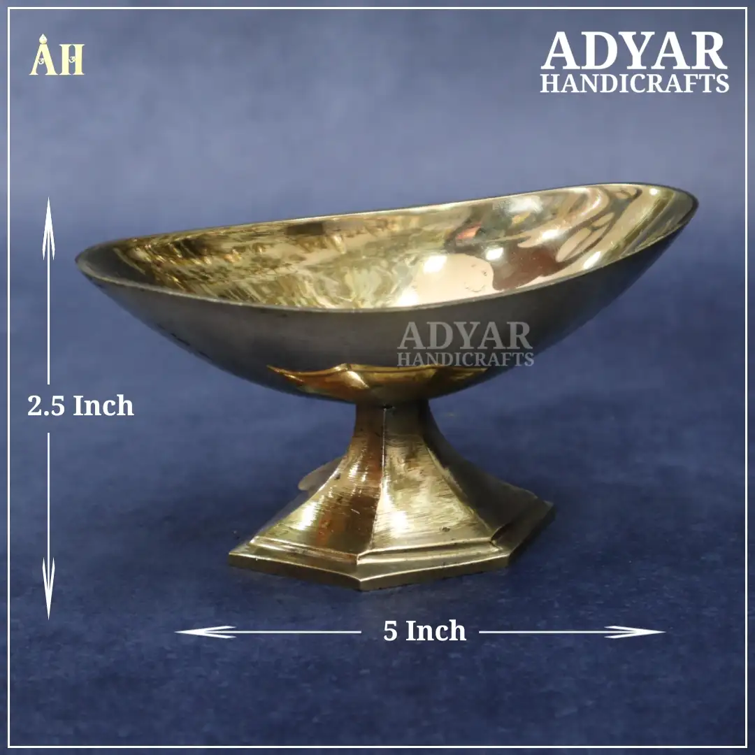 2.5 Inch Vibuthi Madal Brass - image 1