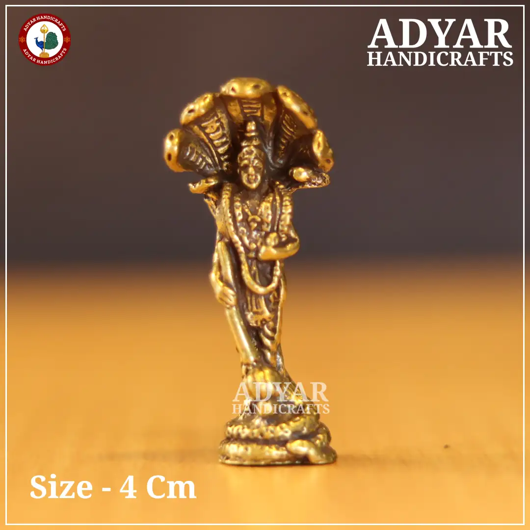 Vishnu Miniature - image 1