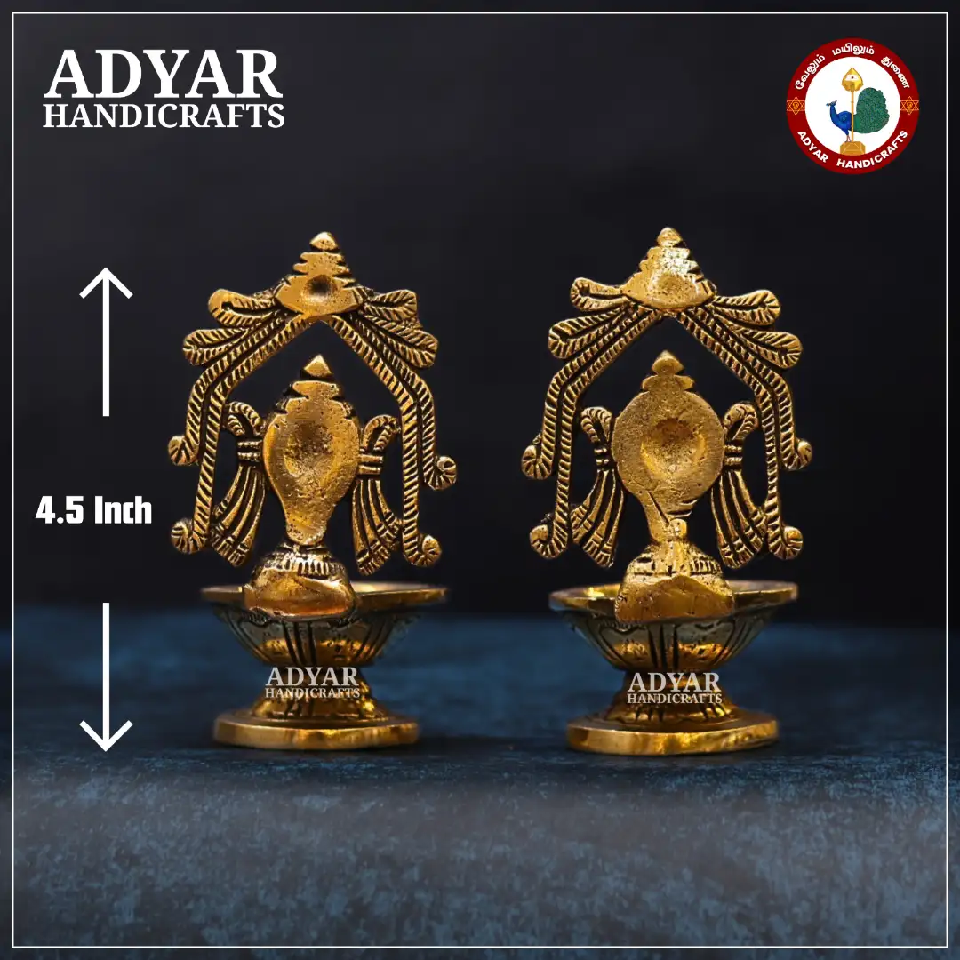 Sangu Chakra Vilakku - image 2