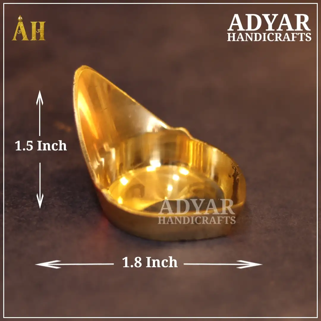 Mada Vilakku Brass (No.1) - image 1